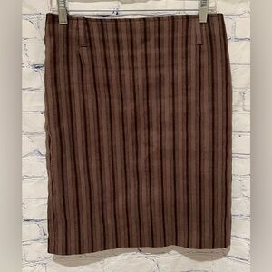 Elfin brown pencil skirt size 42/32 waist.